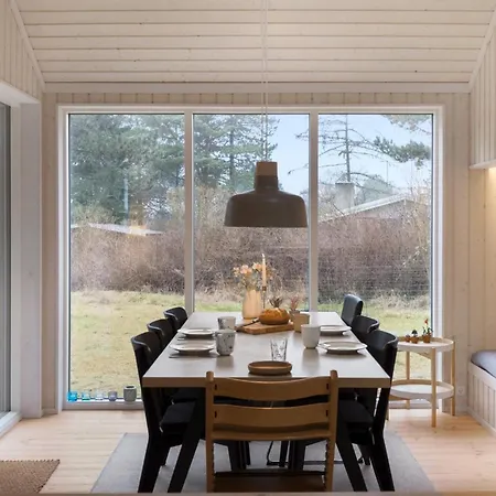 Holiday home Beautiful In With Wifi